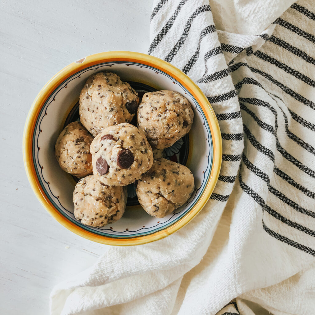 In this post, learn how to make the perfect quick grab snack full of protein, fat, and fiber - healthy cookie dough oat balls!